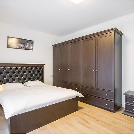 Elite Apartments 利沃夫 外观 照片